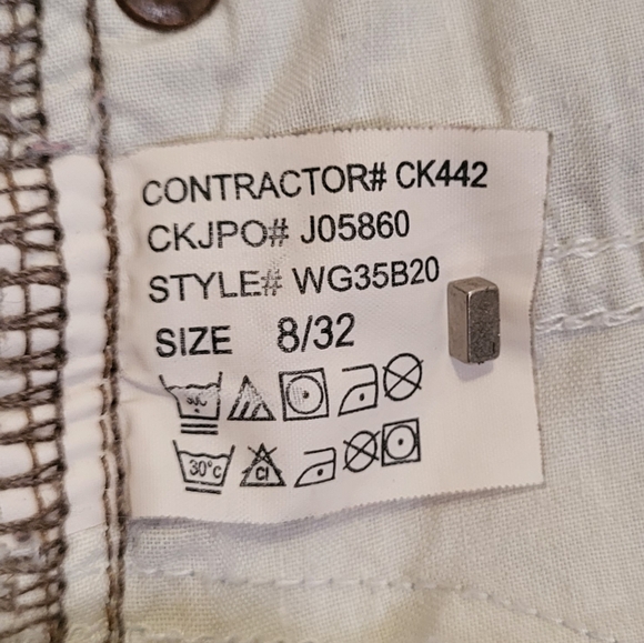 Calvin Klein Flare corduroy pants size 8 with hand sewn gold plated button - Picture 6 of 9